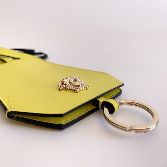 🆂🅾︎🅻🅳⭕️ VERSACE Key Ring Yellow Leather - Picture 7 of 8